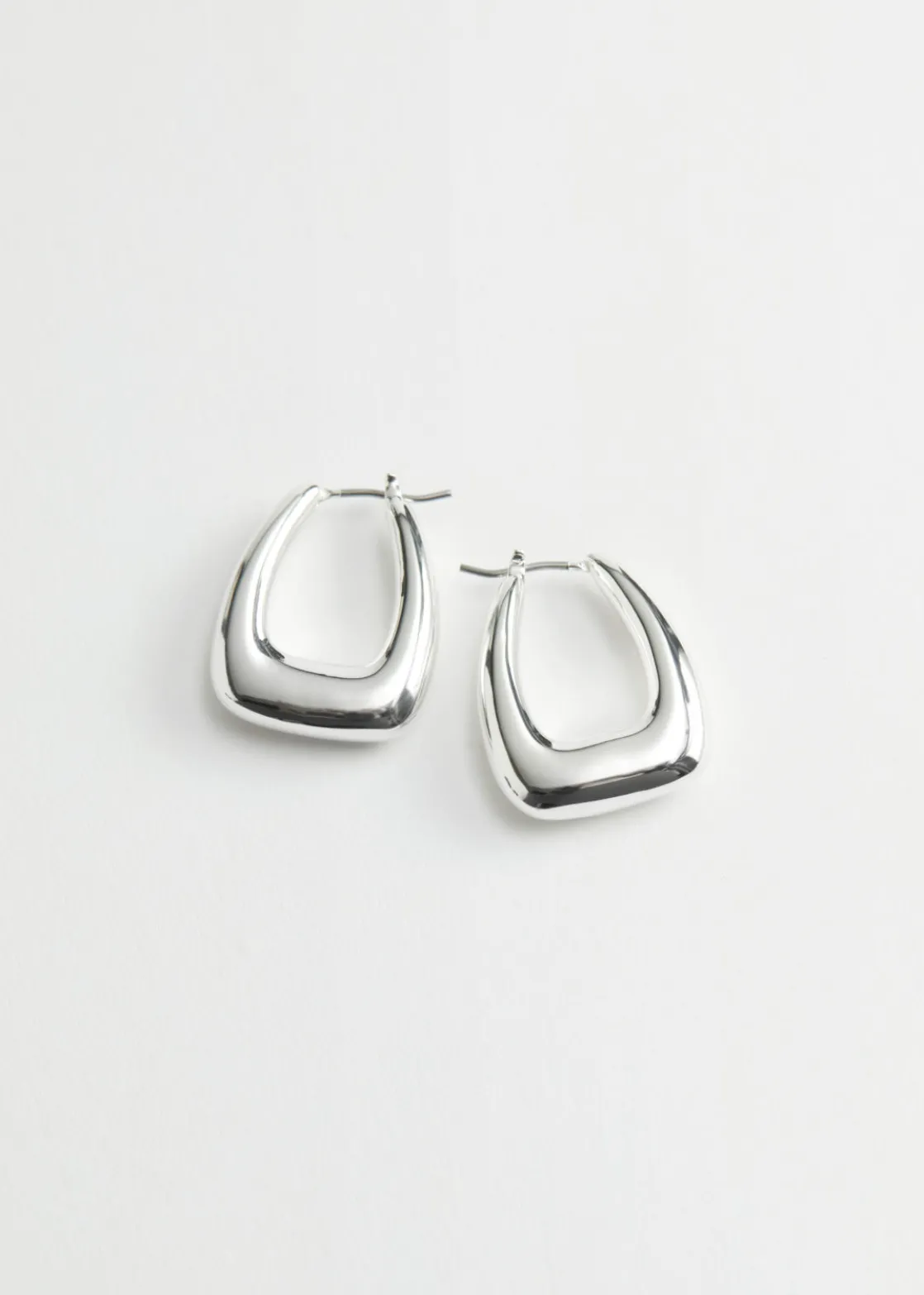 Chunky Oval Hoop Earrings